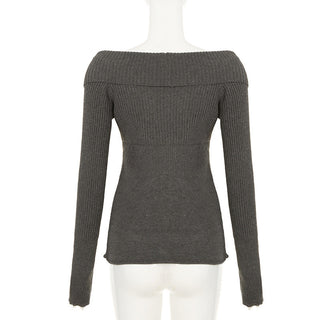 V-neck slim sweater