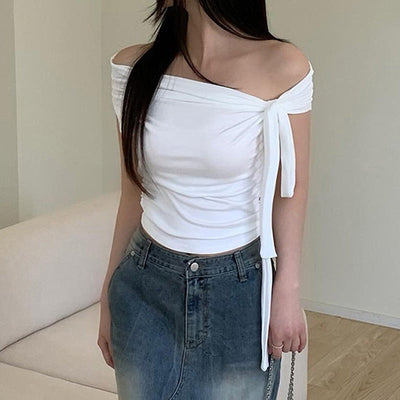 Knotted ribbon off-shoulder knitted top