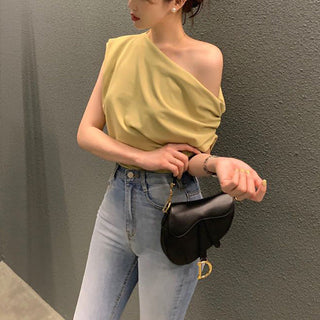 One shoulder loose short-sleeved T-shirt