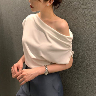 One shoulder loose short-sleeved T-shirt