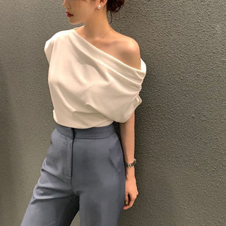 One shoulder loose short-sleeved T-shirt