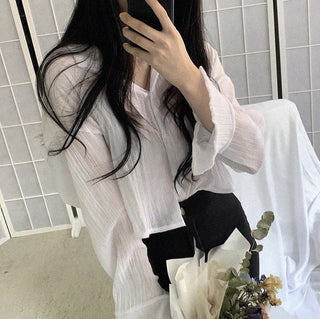 Sleeveless black dress