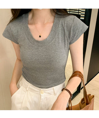 U-neck short-sleeved slim top