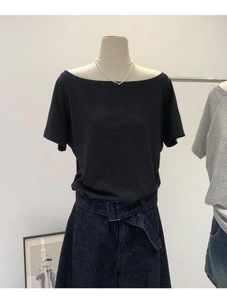 Off-shoulder one-shoulder loose top