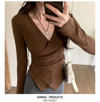 V-neck irregular waist t-shirt