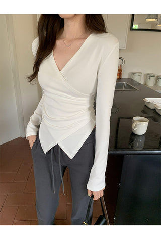 V-neck irregular waist t-shirt