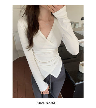 V-neck irregular waist t-shirt