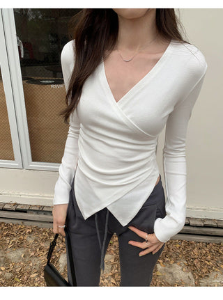 V-neck irregular waist t-shirt