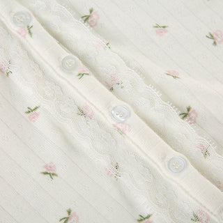 Floral lace stitching buttoned long-sleeved cardigan