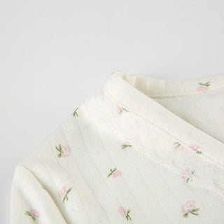 Floral lace stitching buttoned long-sleeved cardigan