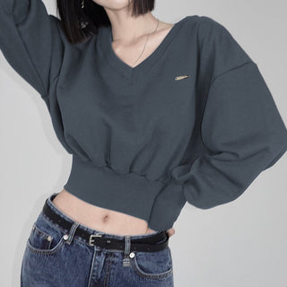 Loose V-neck sweater