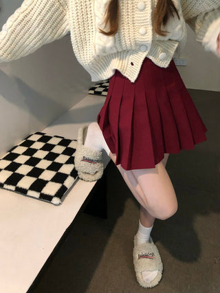 pleated commuter gray skirt