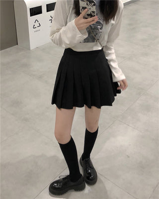 pleated commuter gray skirt