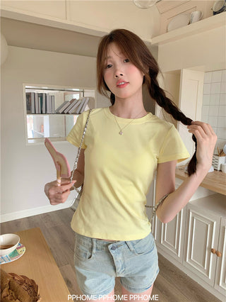 gray round-collar tee top