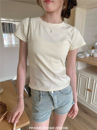 gray round-collar tee top