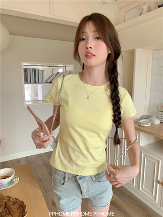 gray round-collar tee top