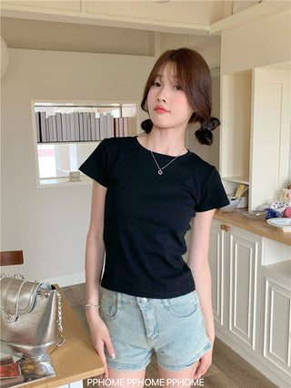 gray round-collar tee top