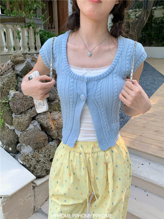 square twist cardigan top