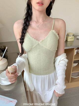 lace strap V-camisole