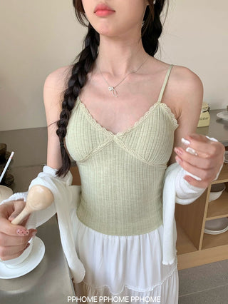 lace strap V-camisole