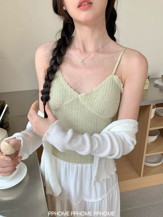 lace strap V-camisole