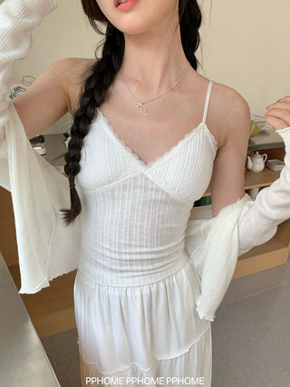 lace strap V-camisole