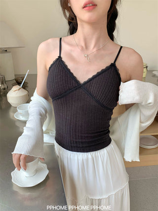 lace strap V-camisole