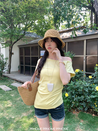 oblique shoulder tight tee