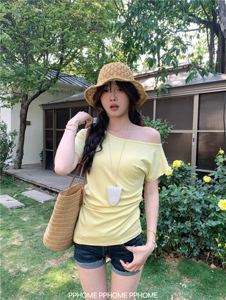 oblique shoulder tight tee