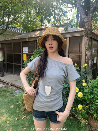 oblique shoulder tight tee