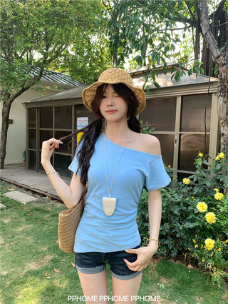 oblique shoulder tight tee