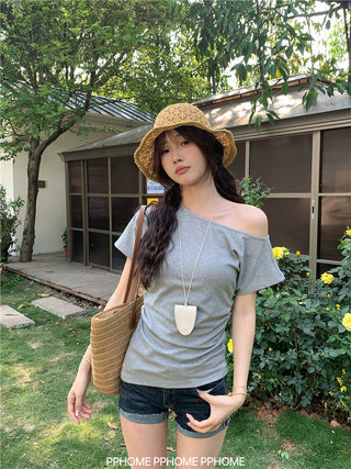 oblique shoulder tight tee