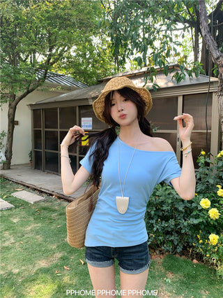 oblique shoulder tight tee