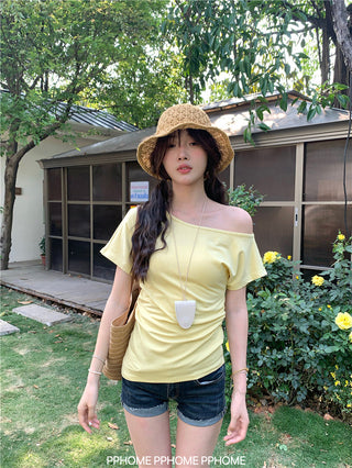 oblique shoulder tight tee