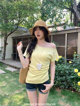 oblique shoulder tight tee