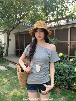 oblique shoulder tight tee