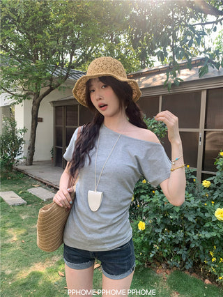 oblique shoulder tight tee