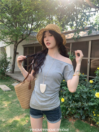 oblique shoulder tight tee