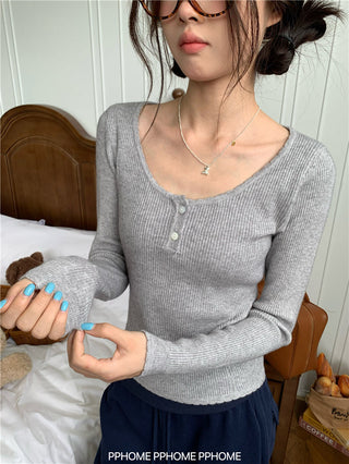 lace U-neck knit top