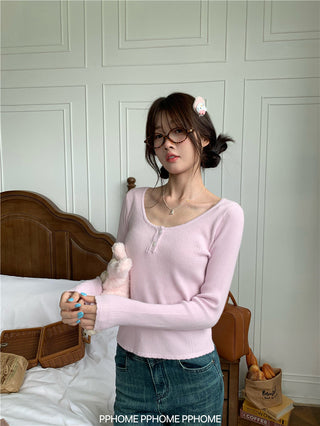 lace U-neck knit top