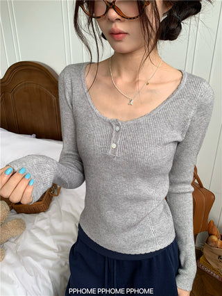 lace U-neck knit top