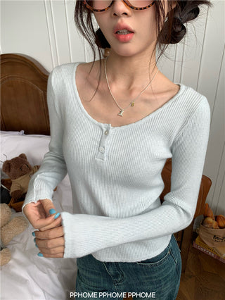 lace U-neck knit top