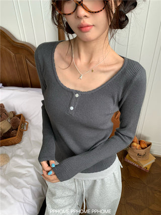 lace U-neck knit top