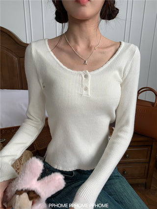 lace U-neck knit top