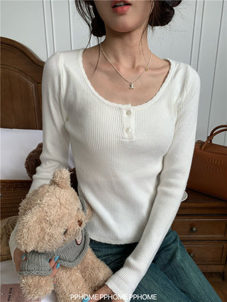 lace U-neck knit top