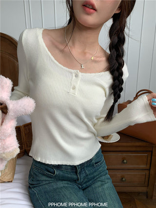 lace U-neck knit top