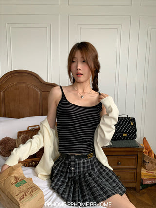 striped U-neck camisole