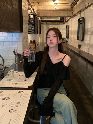 off-shoulder knitted tee