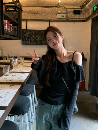 off-shoulder knitted tee