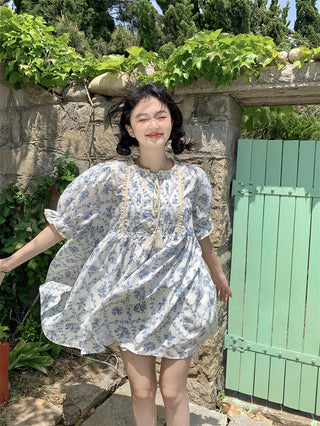 pleated lace-up doll dress